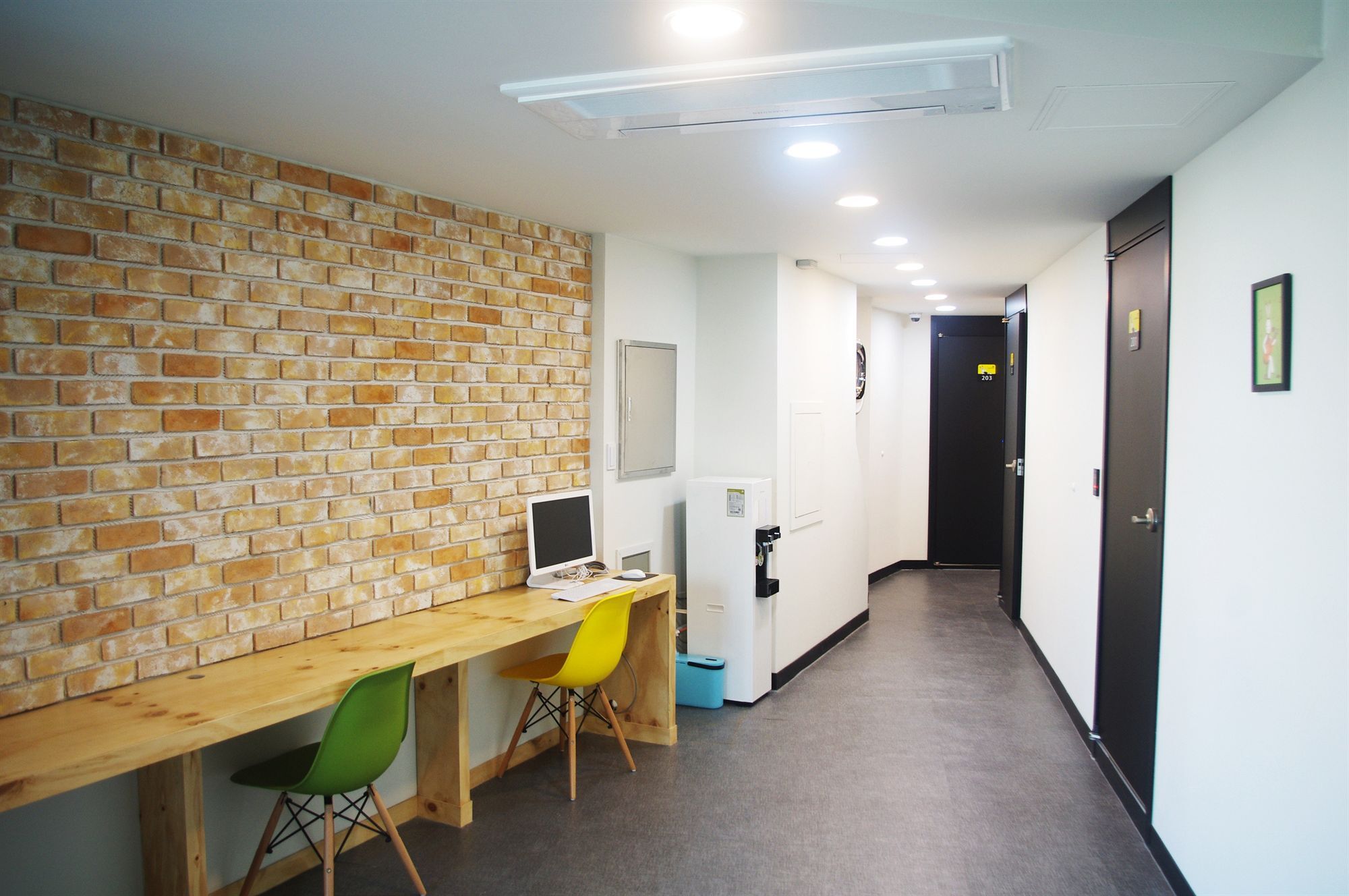 24 Guesthouse Йосу Екстер'єр фото