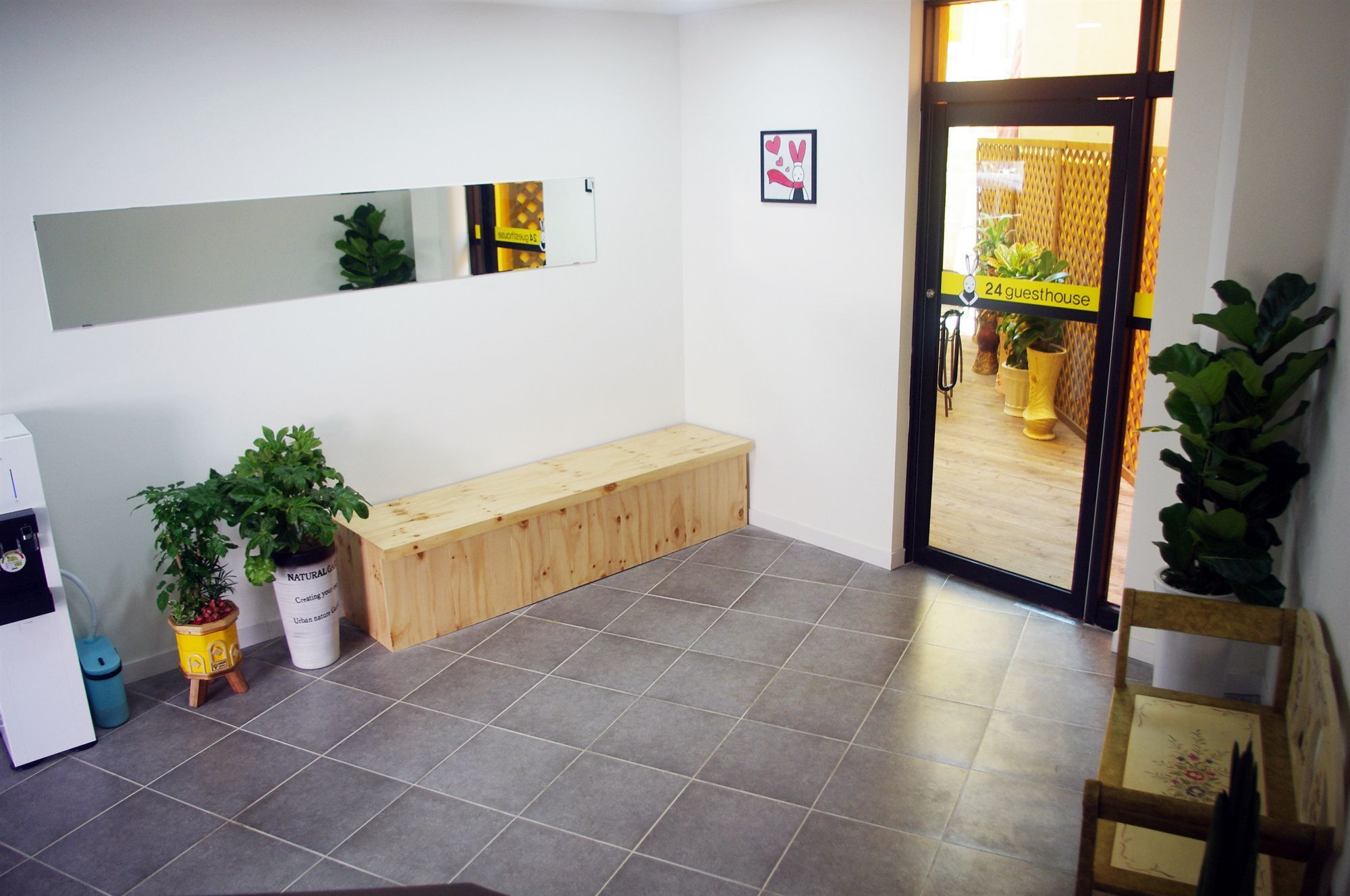 24 Guesthouse Йосу Екстер'єр фото